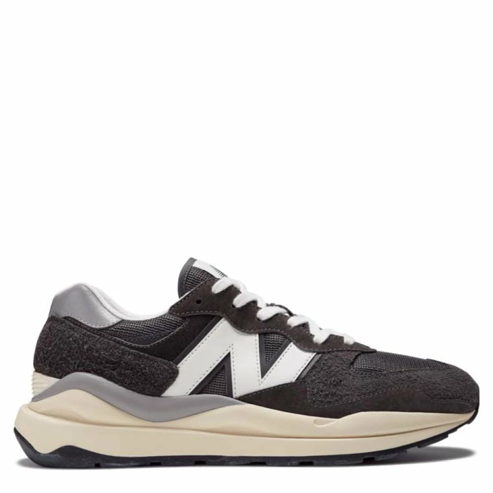 New Balance 57/40 In Magnet With Sea Salt And Black 3 New Balance 57/40 In Magnet With Sea Salt And Black